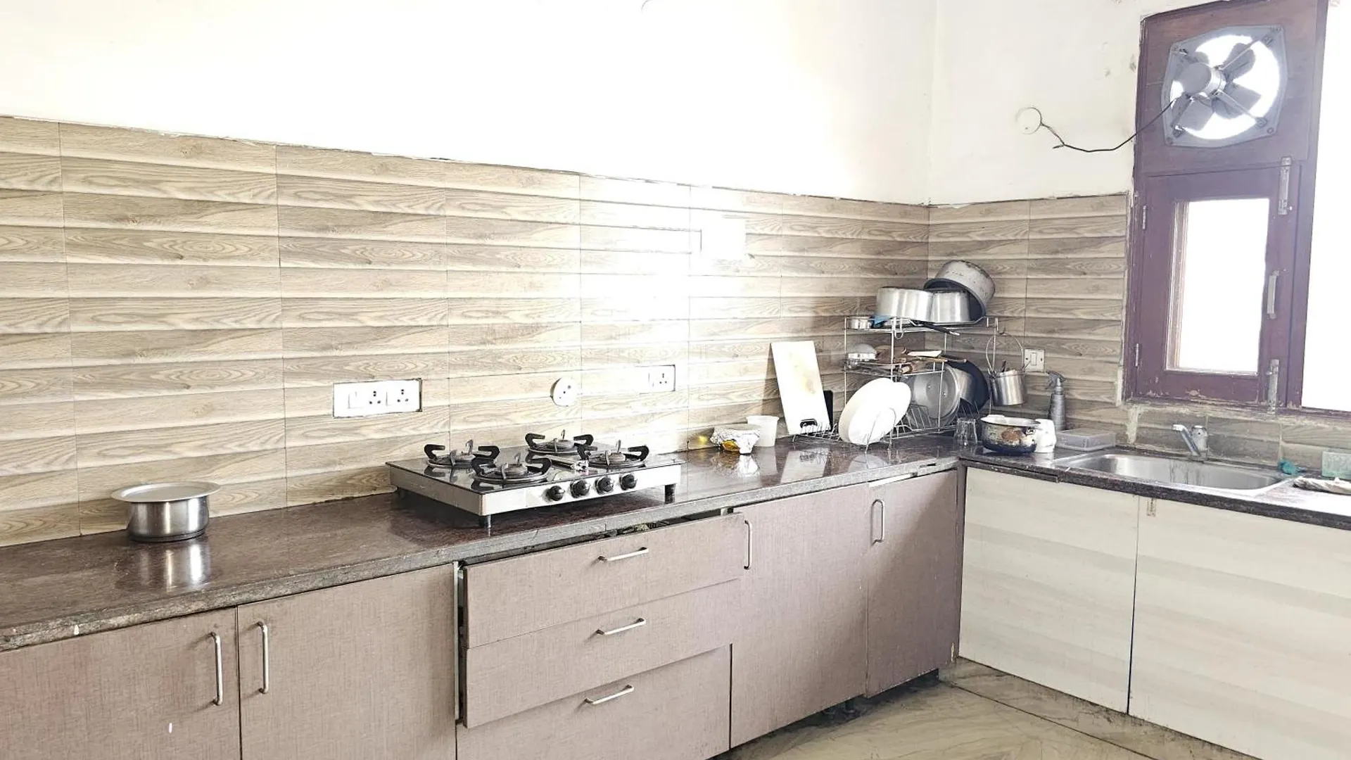 Hotel Ashiyana Elite Gurgaon 0*,