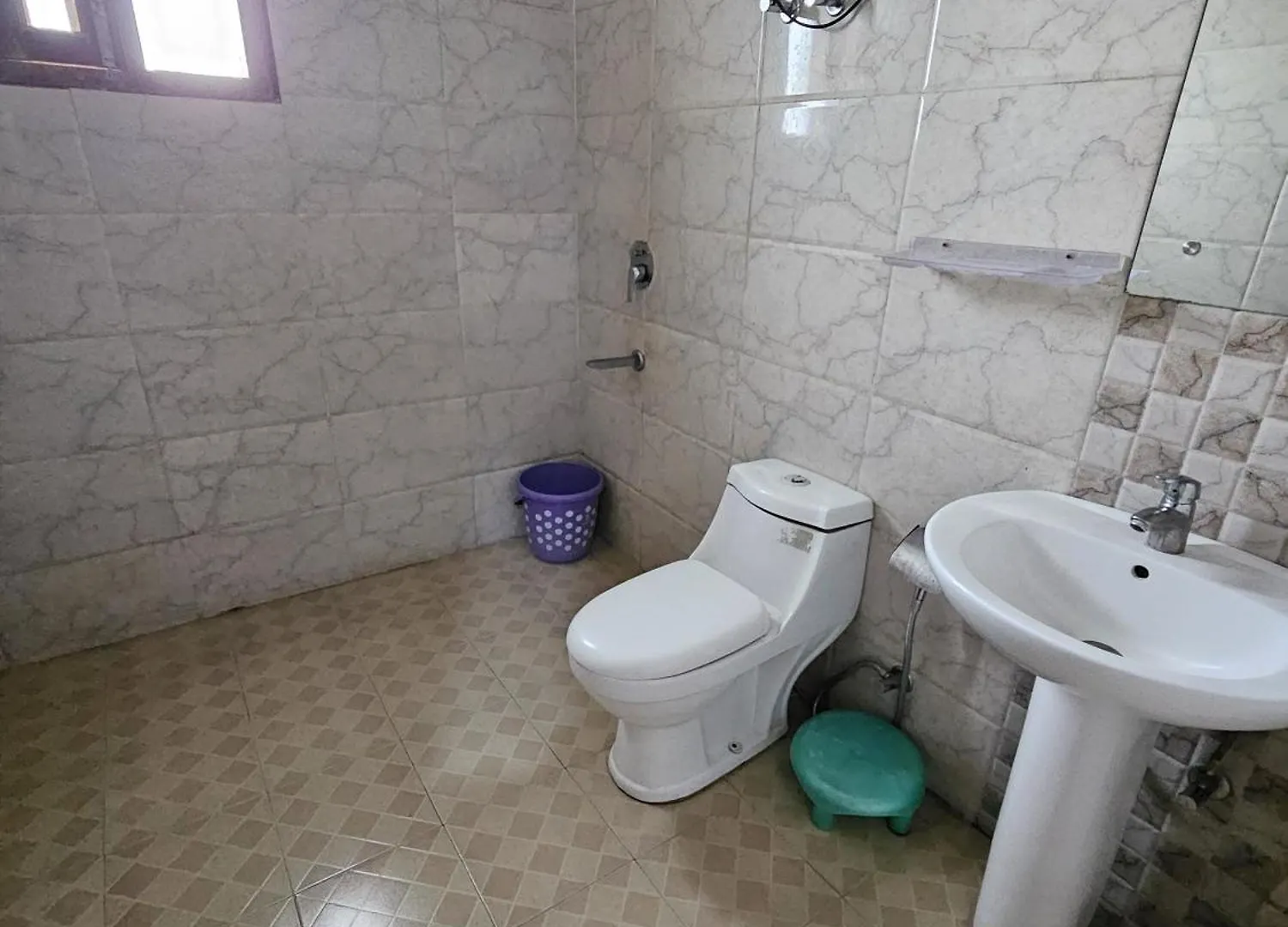 Hotel Ashiyana Elite Gurgaon 0*,  India